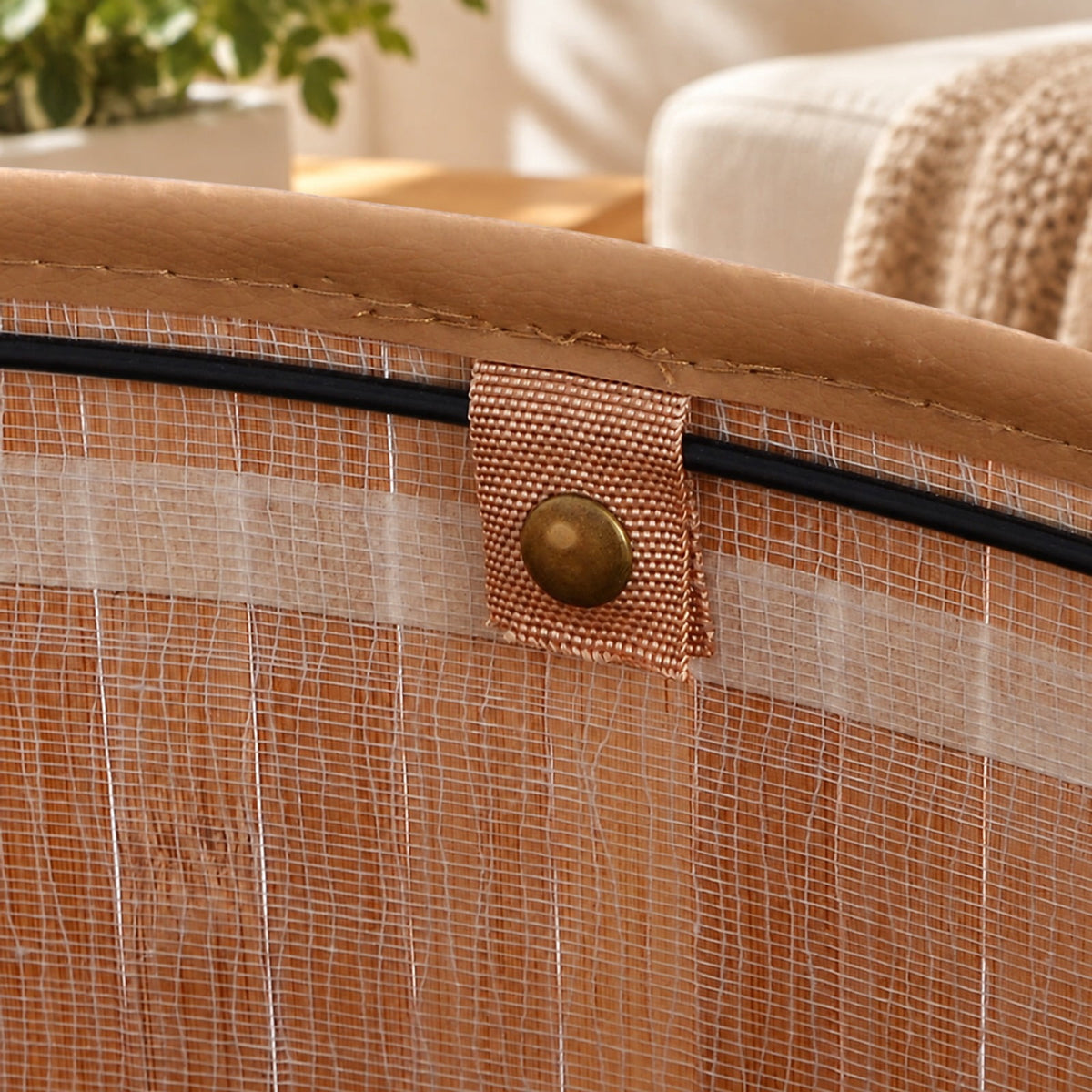 Airfind Corner Bamboo Hamper Laundry Basket, Bamboo and polyester cotton Frame, Natural, Easy to carry with a handle on each side
