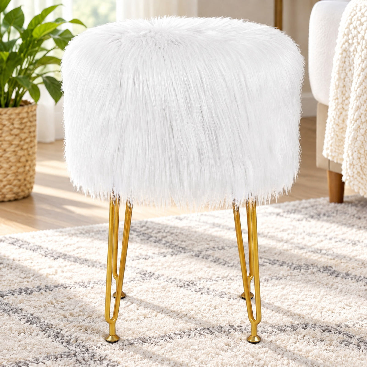 Airfind Faux Fur Vanity Stool Chair with Metal Legs for Bedroom and Living Room, 330 lbs Capacity, Faux Fur Sponge Metal MDF Plywood Frame, White