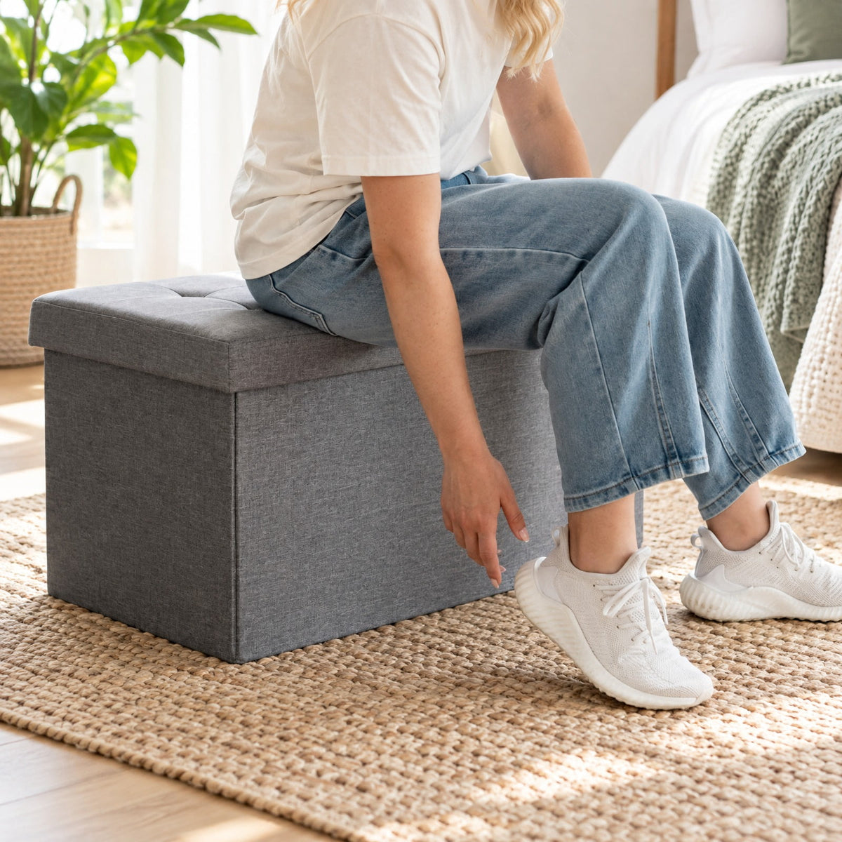 Airfind 31.5 Inch Fabric Foldable Storage with Removable Storage Bin, 350 lbs Capacity, Oxford fabric Frame, 31.5in x 16in x 16in Footprint, Light Gray