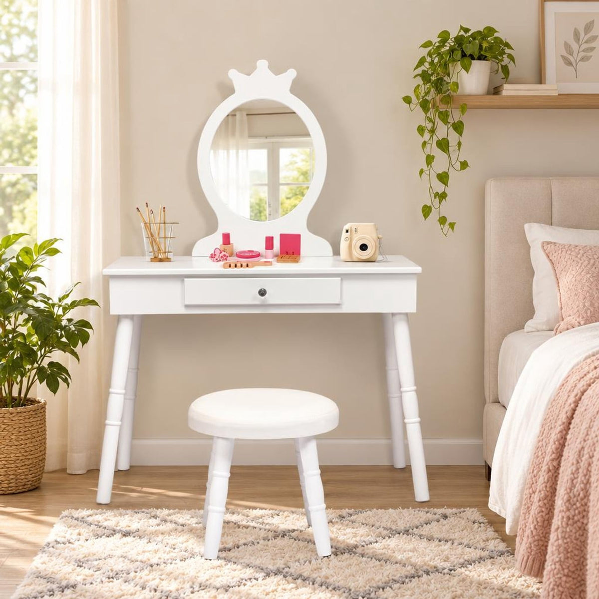 Airfind Kids Vanity Makeup Table and Chair Set Make Up Stool, 33 lbs Capacity, MDF pine wood Frame, 27.5 Inch x 13.5 Inch x 40 Inch Footprint, White